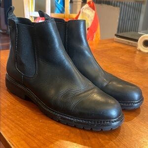 Michael Kors Hudson black size 8.5 Leather Boots